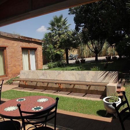 Melvilla Guesthouse Johannesburg Exterior photo